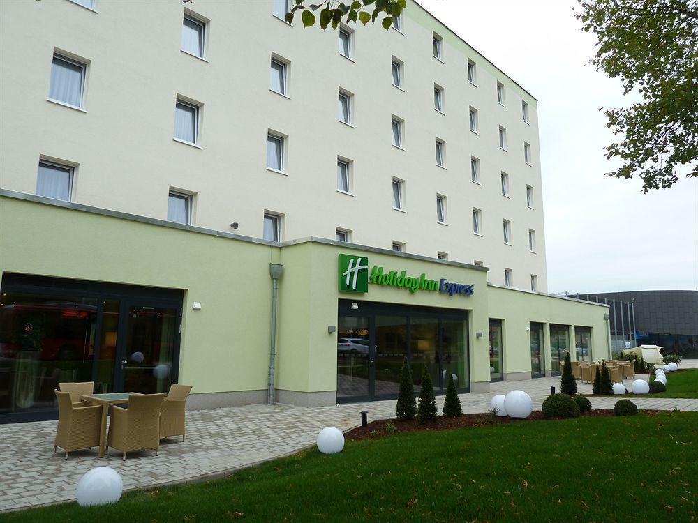 Express By Ihg