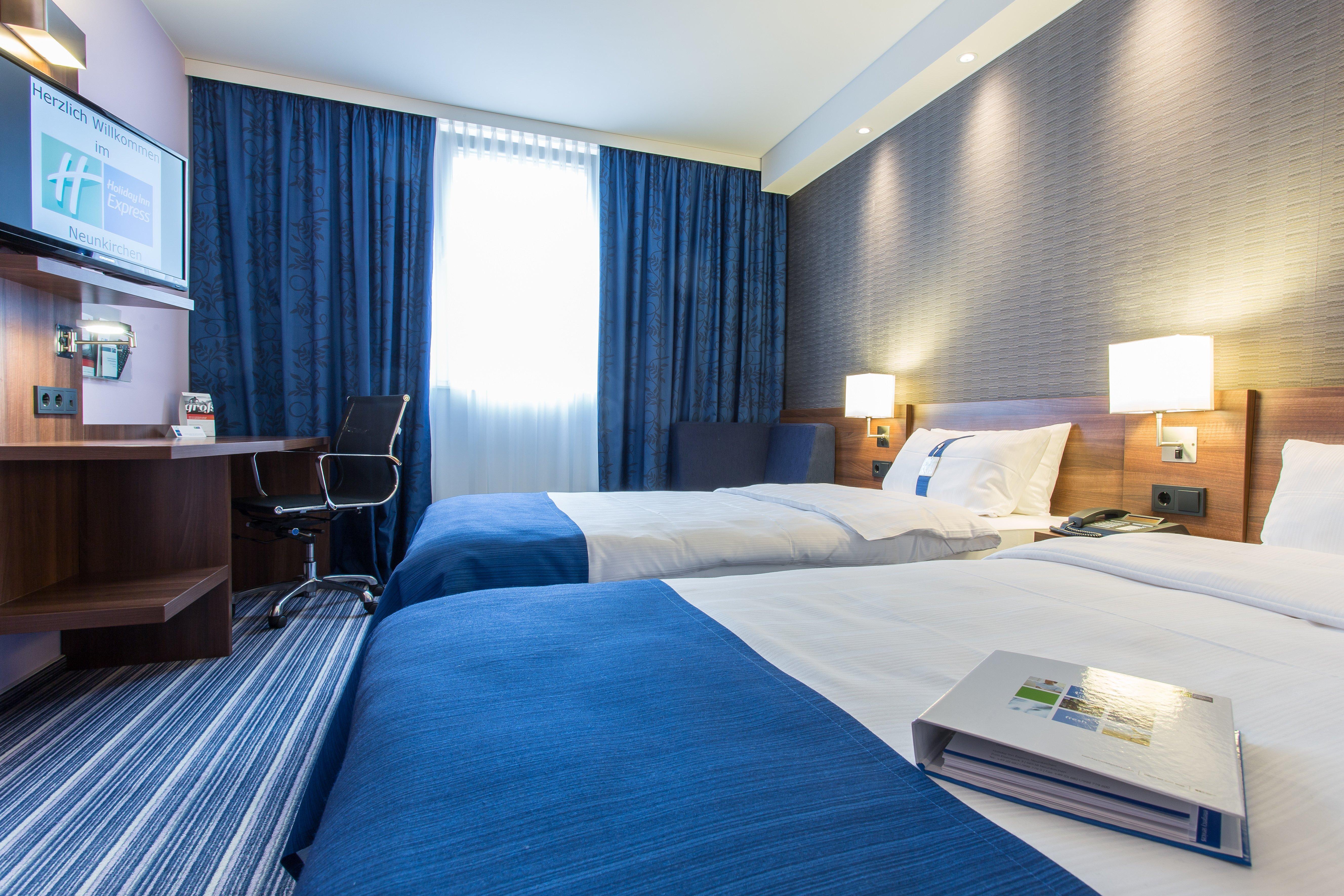 Express By Ihg Hotel